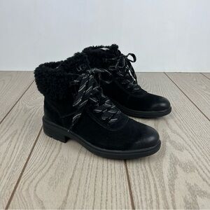 UGG Harrison Cozy Shearling Trim Lace-Up Waterproof Boots US6 Black Suede $170
